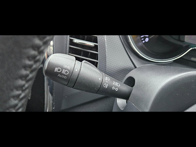 Renault Captur 1.5 dCi Dynamique S MediaNav EDC Euro 5 5dr 5dr Automatic 2014