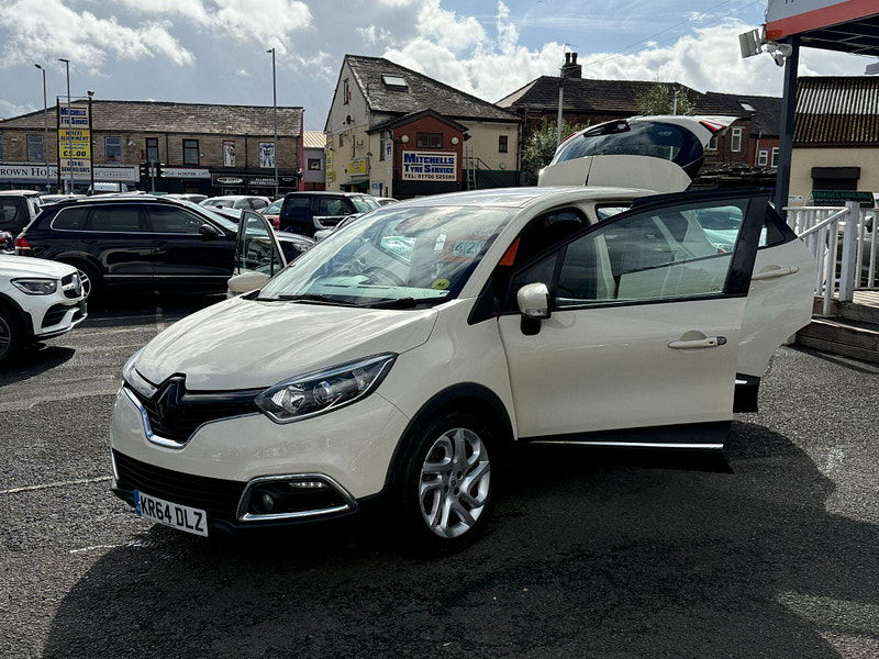 Renault Captur 1.5 dCi ENERGY Dynamique MediaNav Euro 5 (s/s) 5dr 5dr Manual 2014