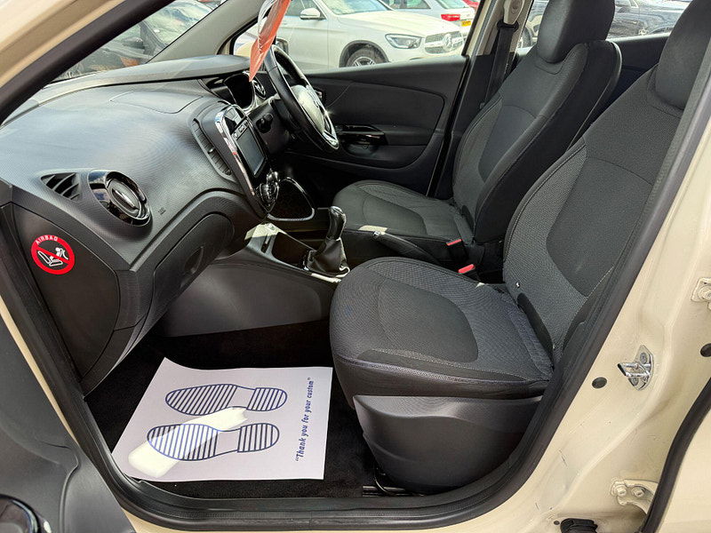 Renault Captur 1.5 dCi ENERGY Dynamique MediaNav Euro 5 (s/s) 5dr 5dr Manual 2014