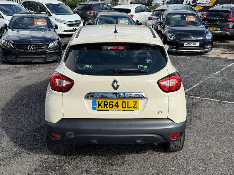 Renault Captur 1.5 dCi ENERGY Dynamique MediaNav Euro 5 (s/s) 5dr 5dr Manual 2014