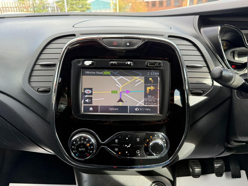 Renault Captur 1.5 dCi ENERGY Dynamique MediaNav Euro 5 (s/s) 5dr 5dr Manual 2014
