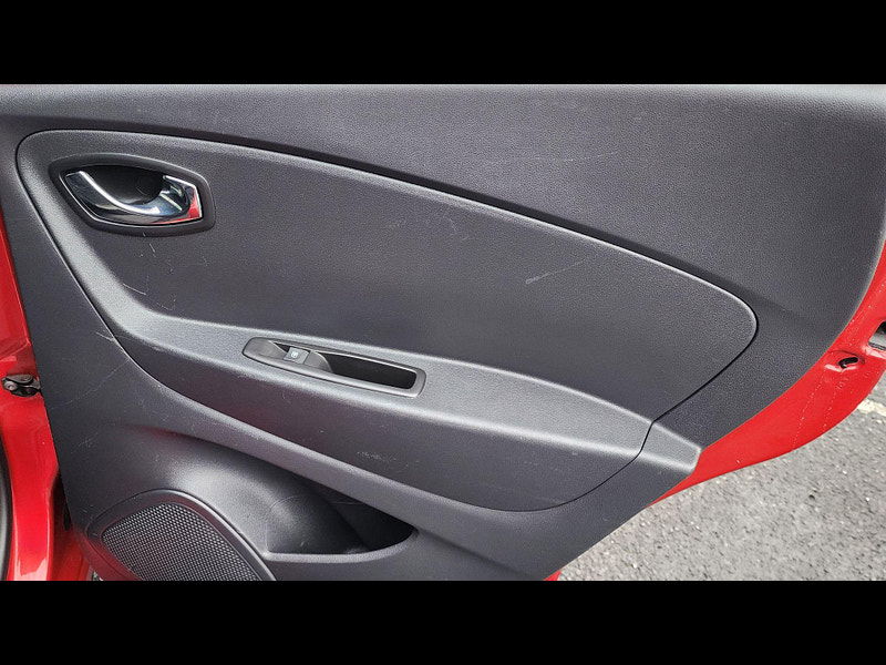 Renault Captur 1.5 dCi ENERGY Signature Nav Auto Euro 6 (s/s) 5dr 5dr Automatic 2016