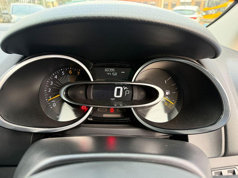 Renault Clio 1.2 TCe Dynamique S Nav EDC Euro 6 (s/s) 5dr 5dr Automatic 2016