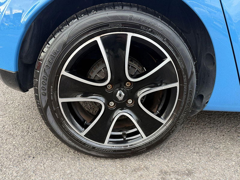 Renault Clio 1.2 TCe Dynamique S Nav EDC Euro 6 (s/s) 5dr 5dr Automatic 2016