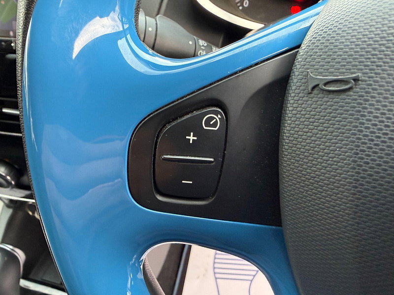 Renault Clio 1.2 TCe Dynamique S Nav EDC Euro 6 (s/s) 5dr 5dr Automatic 2016