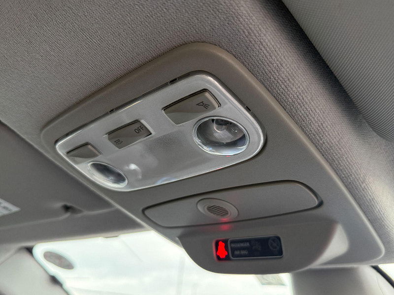 Renault Clio 1.2 TCe Dynamique S Nav EDC Euro 6 (s/s) 5dr 5dr Automatic 2016