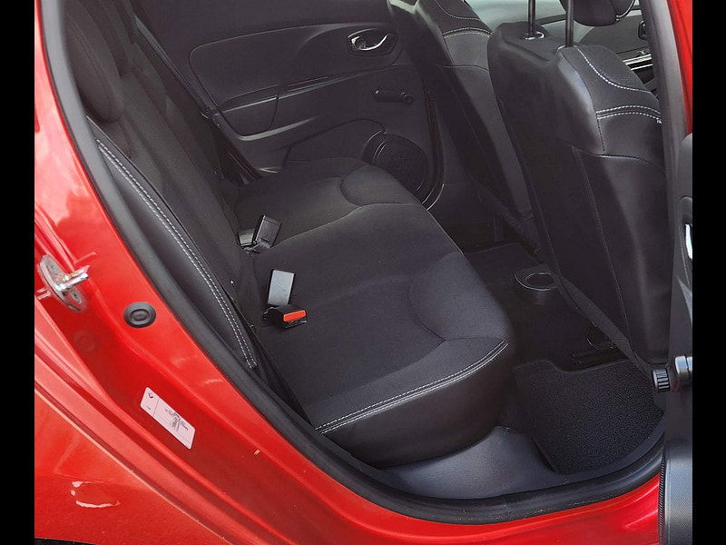 Renault Clio 1.5 dCi Dynamique MediaNav EDC Euro 5 5dr 5dr Automatic 2015