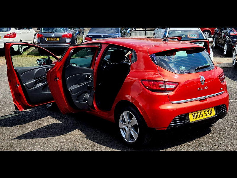 Renault Clio 1.5 dCi Dynamique MediaNav EDC Euro 5 5dr 5dr Automatic 2015