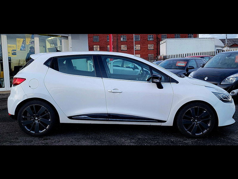 Renault Clio 1.5 dCi Dynamique S MediaNav EDC Euro 5 5dr 5dr Automatic 2015