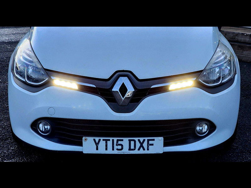 Renault Clio 1.5 dCi Dynamique S MediaNav EDC Euro 5 5dr 5dr Automatic 2015