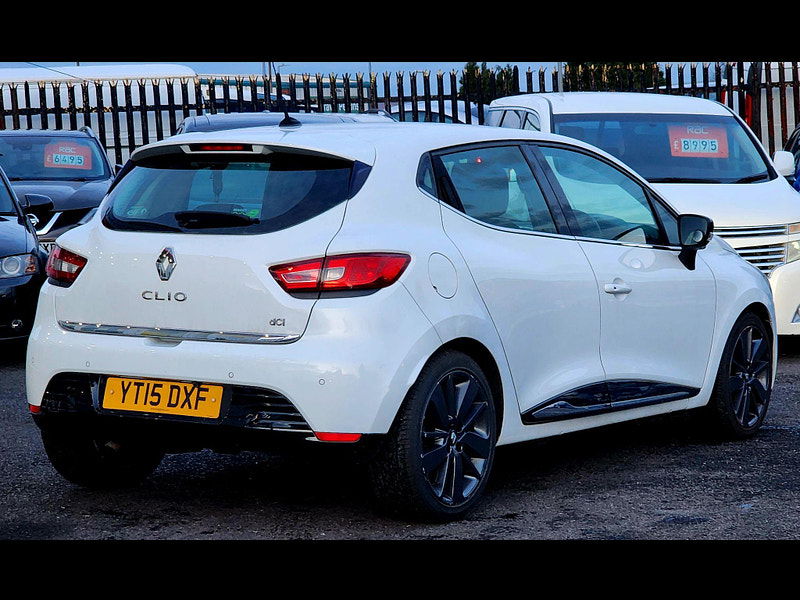 Renault Clio 1.5 dCi Dynamique S MediaNav EDC Euro 5 5dr 5dr Automatic 2015