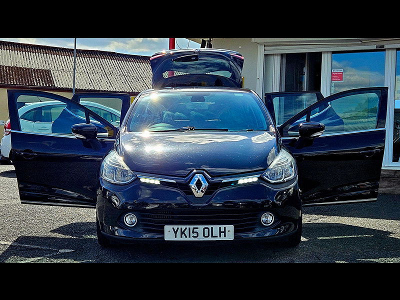 Renault Clio 1.5 dCi Dynamique S MediaNav EDC Euro 5 5dr 5dr Automatic 2015