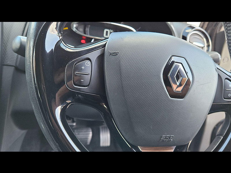 Renault Clio 1.5 dCi Dynamique S MediaNav EDC Euro 5 5dr 5dr Automatic 2015