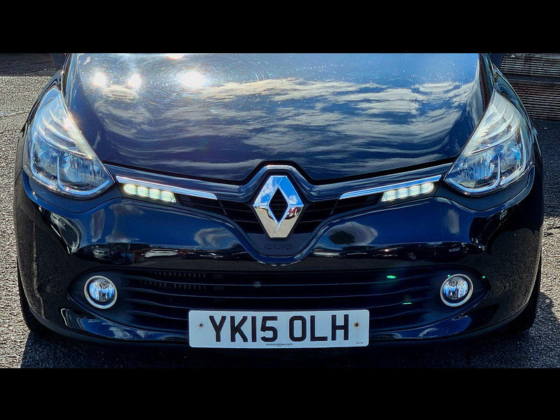 Renault Clio 1.5 dCi Dynamique S MediaNav EDC Euro 5 5dr 5dr Automatic 2015