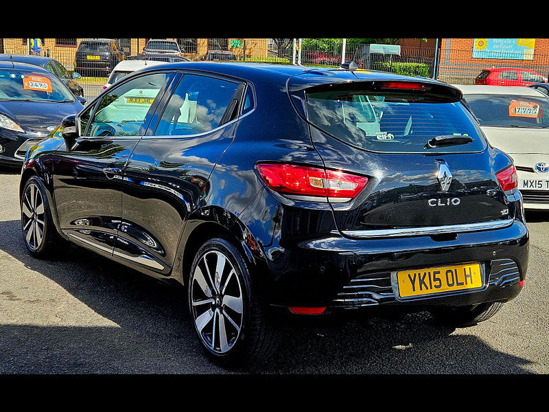 Renault Clio 1.5 dCi Dynamique S MediaNav EDC Euro 5 5dr 5dr Automatic 2015