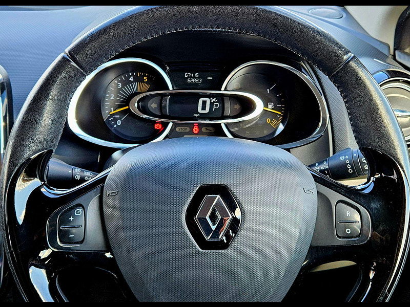 Renault Clio 1.5 dCi Dynamique S MediaNav EDC Euro 5 5dr 5dr Automatic 2015