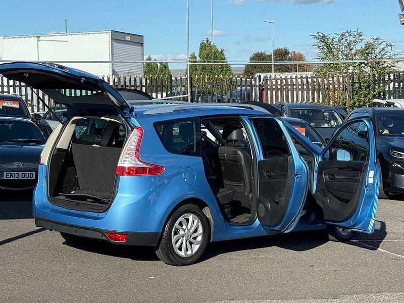 Renault Grand Scenic 1.5 dCi Dynamique Nav Euro 6 (s/s) 5dr 5dr Manual 2015