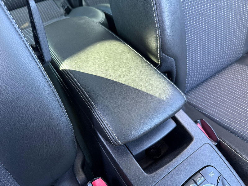 Renault Grand Scenic 1.5 dCi Dynamique Nav Euro 6 (s/s) 5dr 5dr Manual 2015