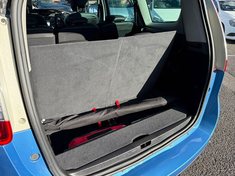 Renault Grand Scenic 1.5 dCi Dynamique Nav Euro 6 (s/s) 5dr 5dr Manual 2015