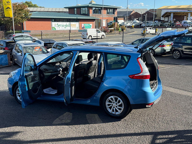 Renault Grand Scenic 1.5 dCi Dynamique Nav Euro 6 (s/s) 5dr 5dr Manual 2015