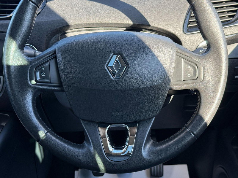 Renault Grand Scenic 1.5 dCi Dynamique Nav Euro 6 (s/s) 5dr 5dr Manual 2015