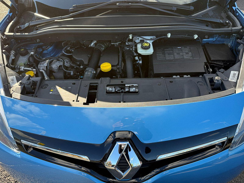 Renault Grand Scenic 1.5 dCi Dynamique Nav Euro 6 (s/s) 5dr 5dr Manual 2015