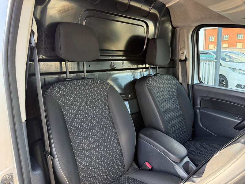 Renault Kangoo 1.5 dCi ENERGY ML19 Business+ MWB Euro 6 (s/s) 5dr 5dr Manual 2016