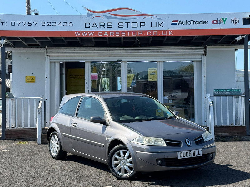Renault Megane 1.6 VVT Dynamique 3dr 3dr Manual 2009