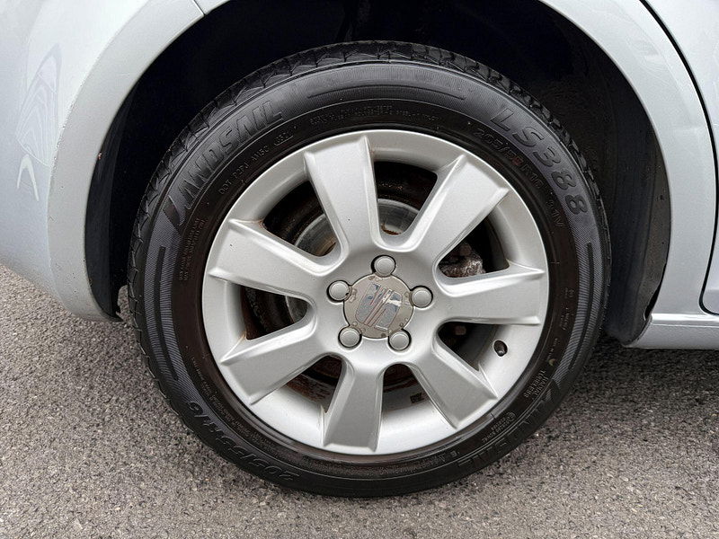 Seat Leon 1.6 8V Stylance Euro 4 5dr 5dr Manual 2008