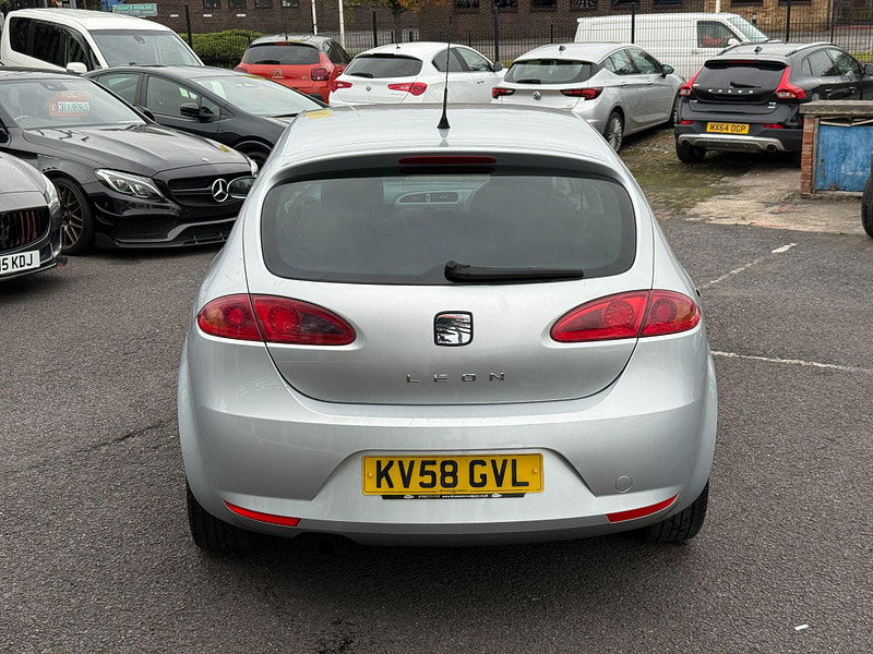 Seat Leon 1.6 8V Stylance Euro 4 5dr 5dr Manual 2008
