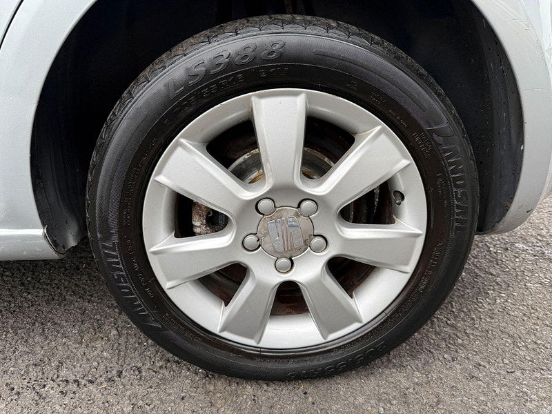 Seat Leon 1.6 8V Stylance Euro 4 5dr 5dr Manual 2008