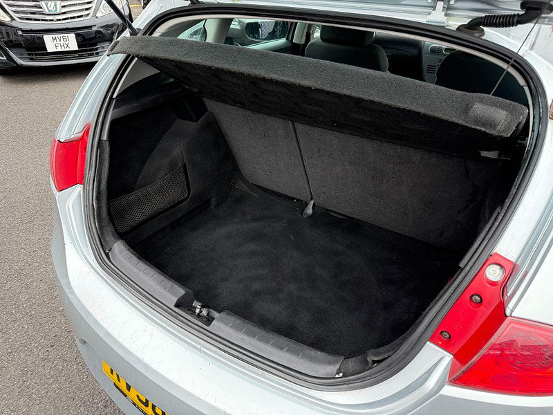 Seat Leon 1.6 8V Stylance Euro 4 5dr 5dr Manual 2008