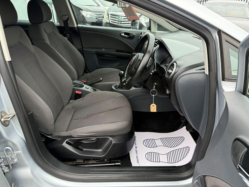 Seat Leon 1.6 8V Stylance Euro 4 5dr 5dr Manual 2008