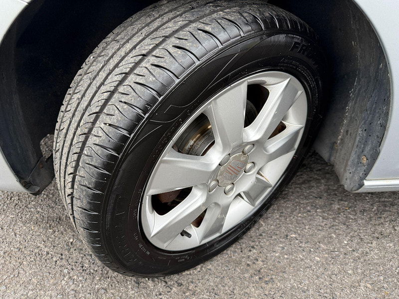 Seat Leon 1.6 8V Stylance Euro 4 5dr 5dr Manual 2008