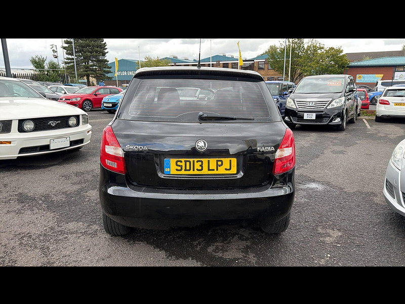 Skoda Fabia 1.2 12V S Euro 5 5dr 5dr Manual 2013
