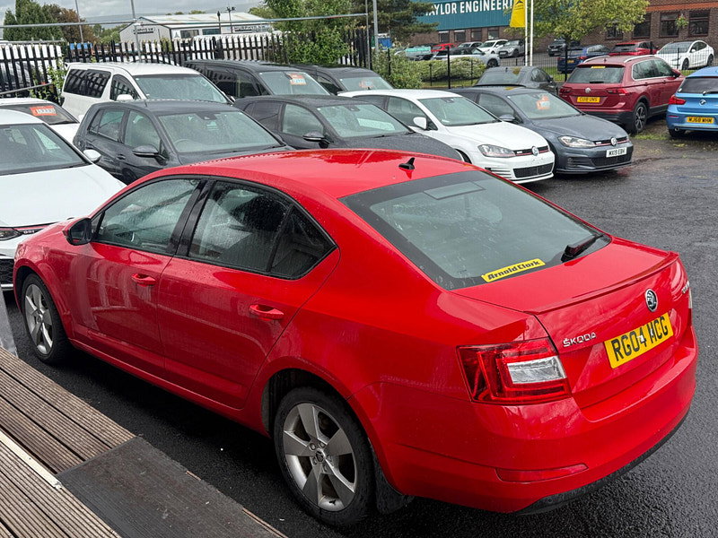 Skoda Octavia 1.6 TDI SE Sport Euro 6 (s/s) 5dr 5dr Manual 2017