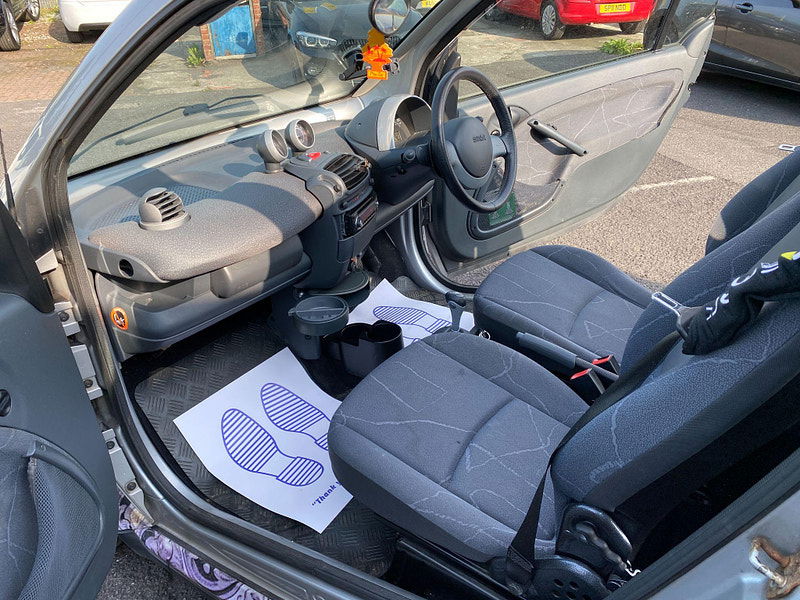 Smart ForTwo 0.7 City Passion Cabriolet 2dr 2dr Automatic 2005