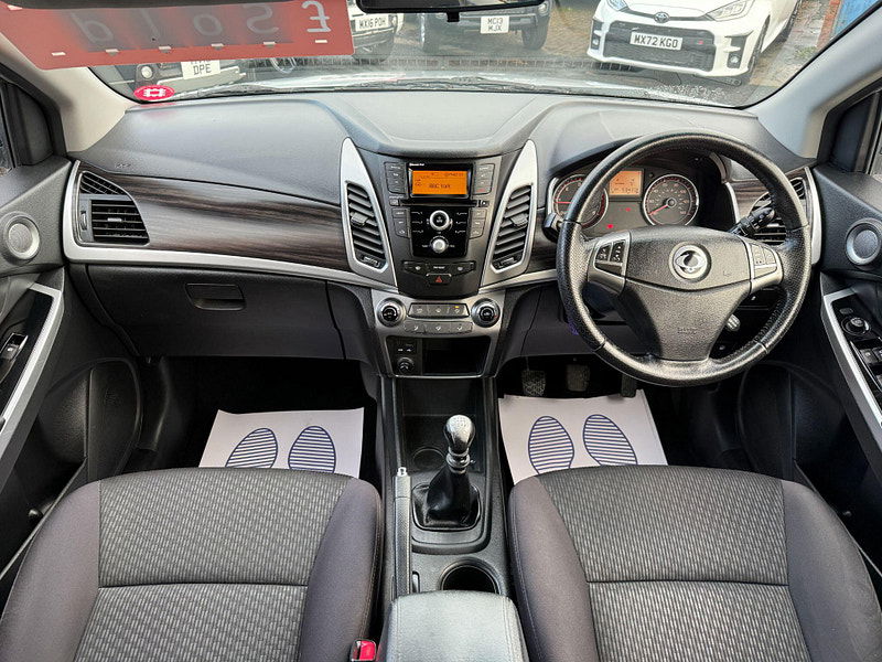 Ssangyong Korando 2.0D SE Euro 5 5dr 5dr Manual 2014
