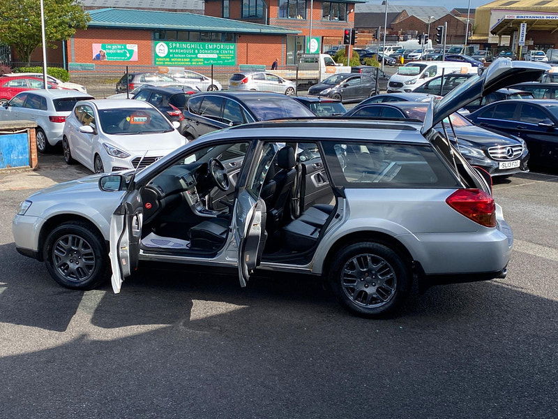 Subaru Outback 2.5 SE 5dr 5dr Automatic 2024