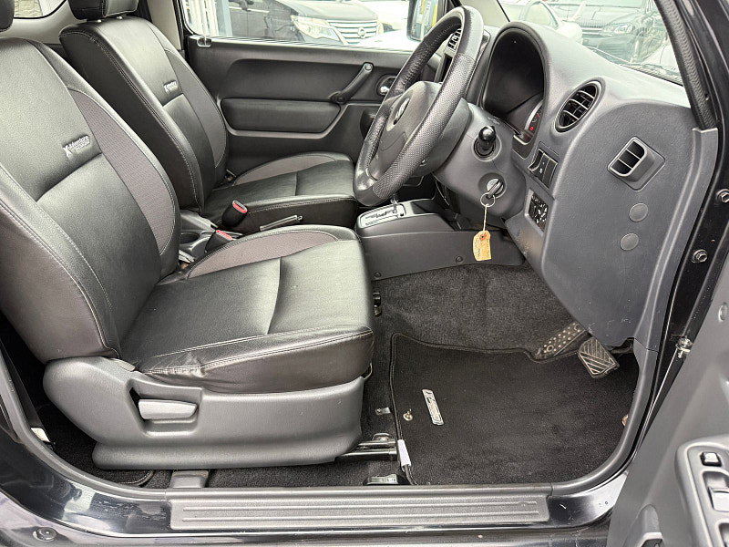 Suzuki Jimny Suzuki Jimny X-ADVENTURE XC 660cc AUTO 4X4 LEATHER 3dr 4WD Euro 6 (85 ps) 3dr Automatic 2010