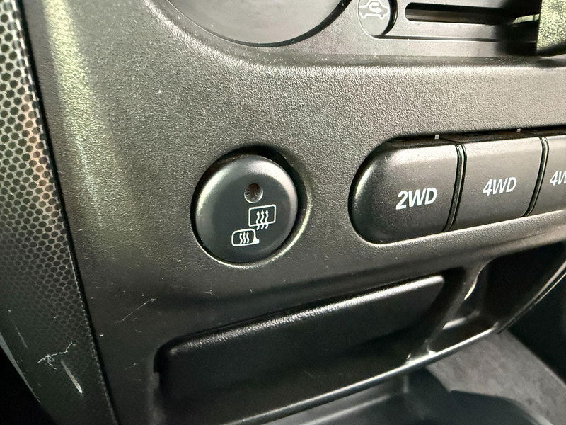 Suzuki Jimny X-ADVENTURE XC 660cc 2dr Auto 3dr Automatic 2010