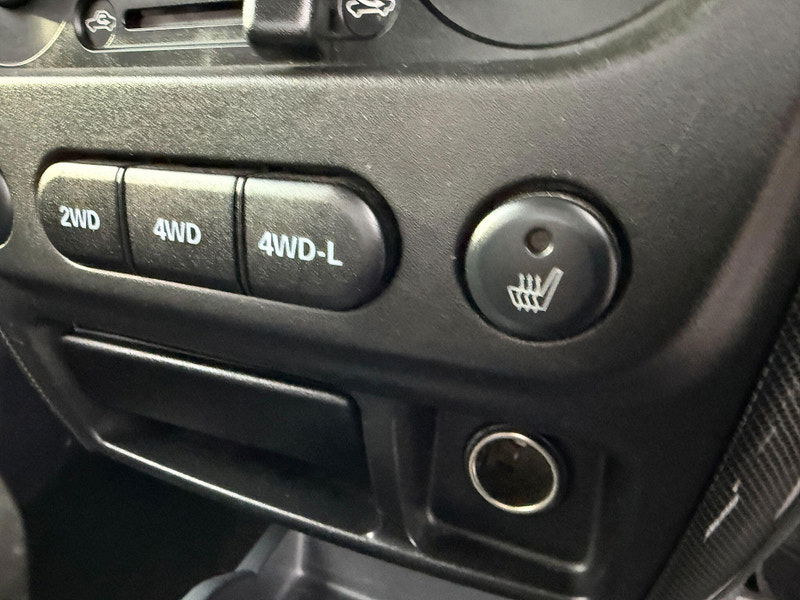 Suzuki Jimny X-ADVENTURE XC 660cc 2dr Auto 3dr Automatic 2010