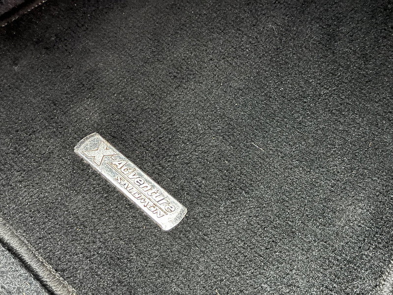 Suzuki Jimny X-ADVENTURE XC 660cc AUTO 4X4 LEATHER 3dr Automatic 2010