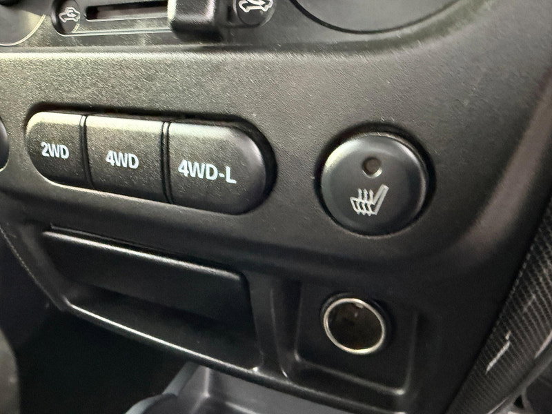 Suzuki Jimny X-ADVENTURE XC 660cc AUTO 4X4 LEATHER 3dr Automatic 2010