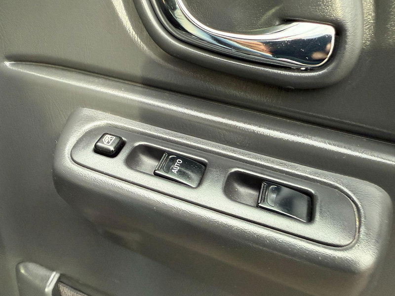 Suzuki Jimny X-ADVENTURE XC 660cc AUTO 4X4 LEATHER 3dr Automatic 2010