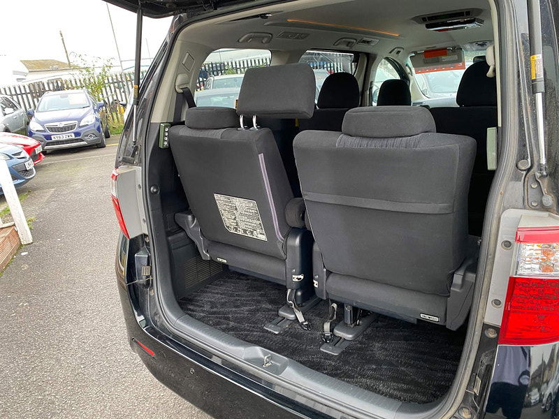 Toyota Alphard  5dr Automatic 2023
