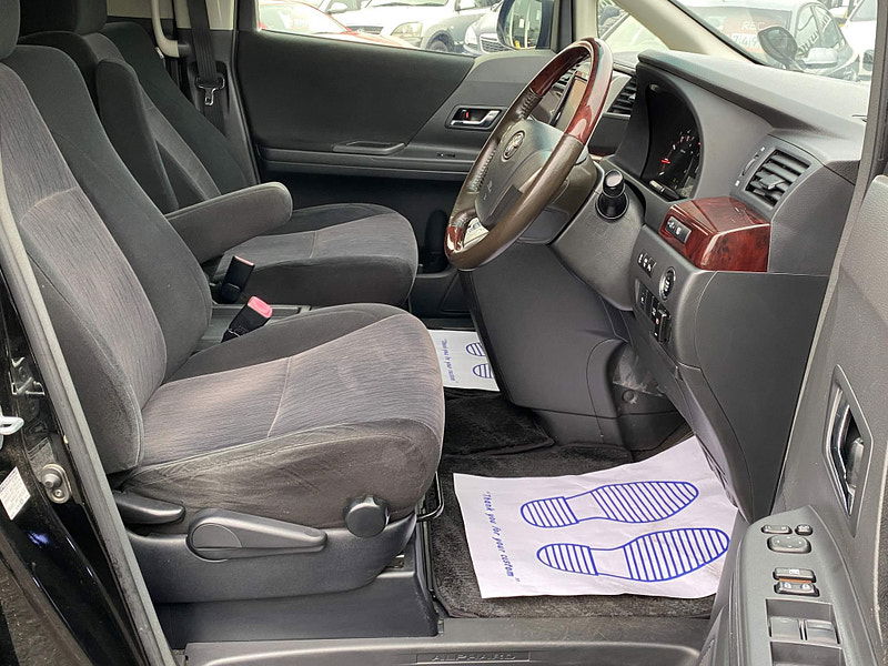 Toyota Alphard  5dr Automatic 2023