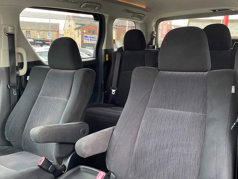 Toyota Alphard  5dr Automatic 2023