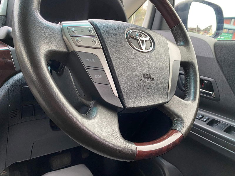 Toyota Alphard  5dr Automatic 2023