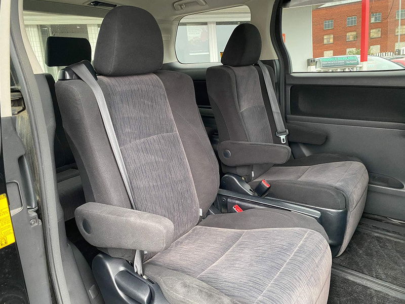 Toyota Alphard  5dr Automatic 2023